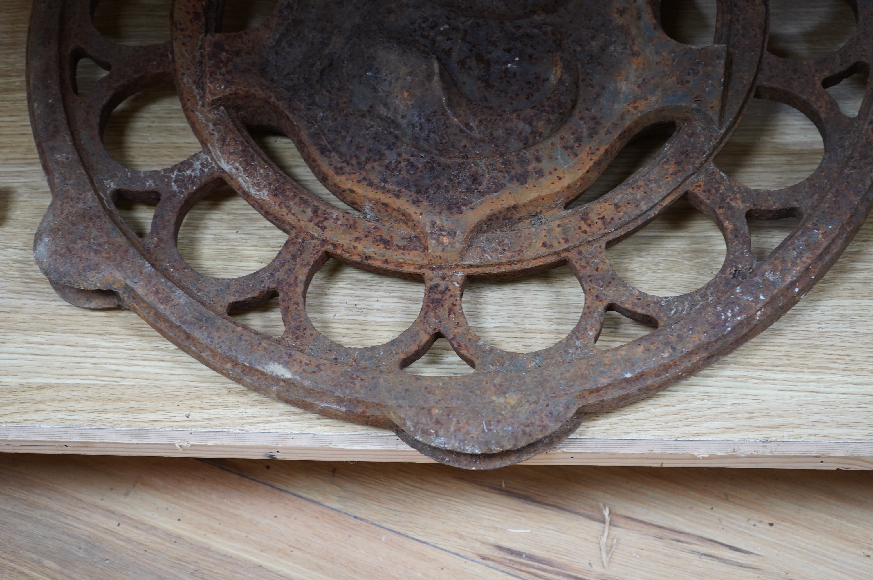 A large cast iron crested roundel from Brighton station, 62cm in diameter. Condition - fair, rust all over